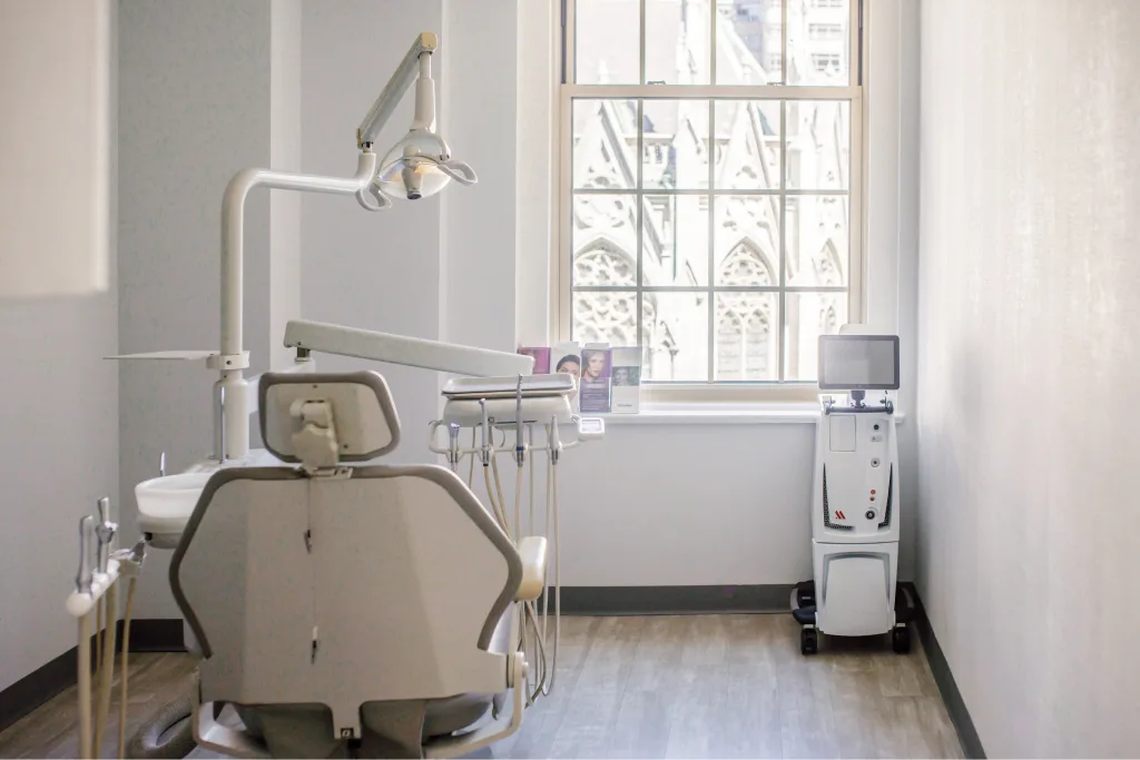 Sunshine Dentistry operatory room with advanced equipment